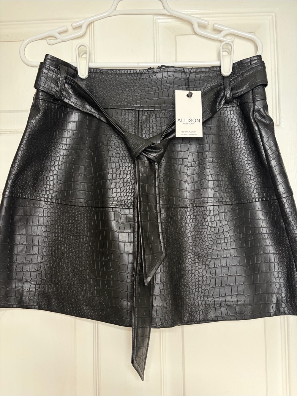 Allison New York Candice Skirt Crocodile Embossed Mini Skirt in Black NWT